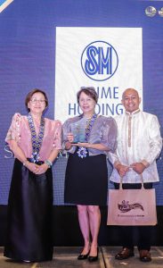 SM celebrates sustainability on World Water Day: Supporting DENR-NCR’s Gawad Taga-Ilog and beyond